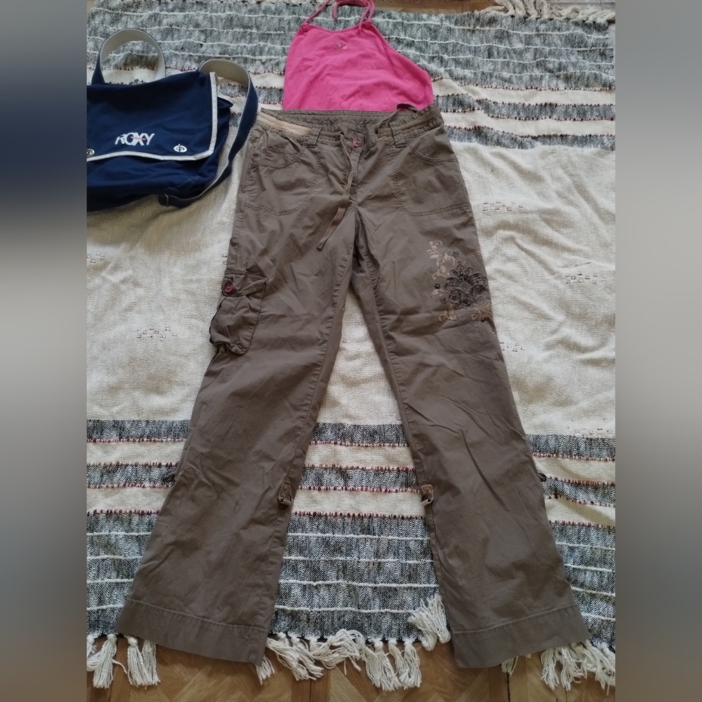 SOLDdepop Y2K Cargo pants w/ pocket & design